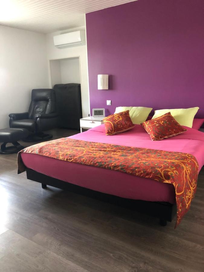 La Ferme Du Bonheur Bed & Breakfast Arbigny ภายนอก รูปภาพ