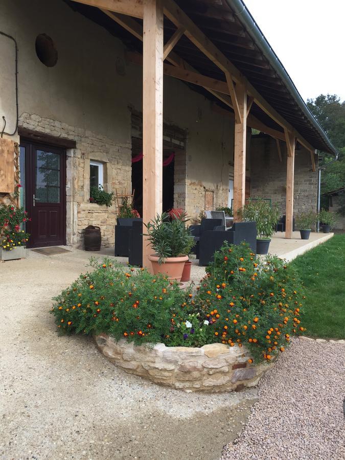 La Ferme Du Bonheur Bed & Breakfast Arbigny ภายนอก รูปภาพ