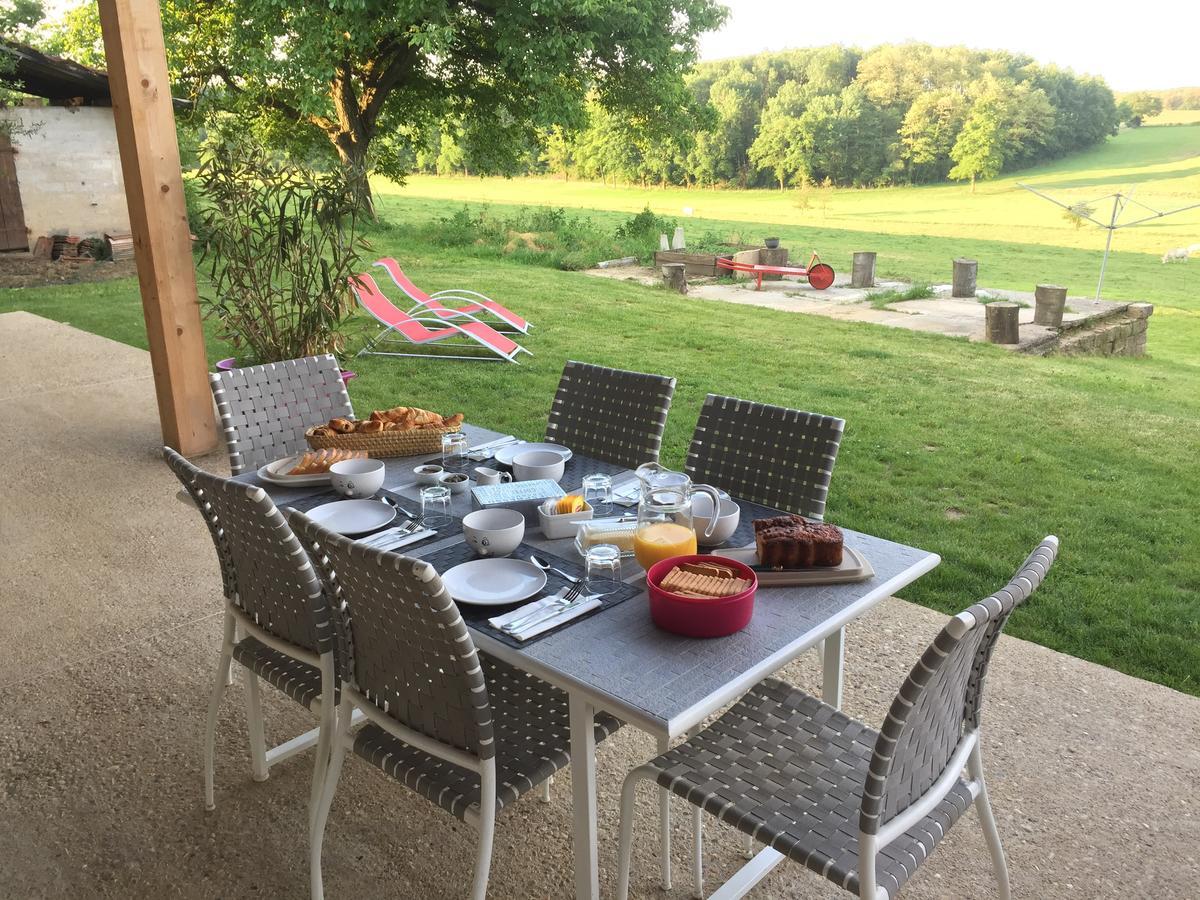 La Ferme Du Bonheur Bed & Breakfast Arbigny ภายนอก รูปภาพ